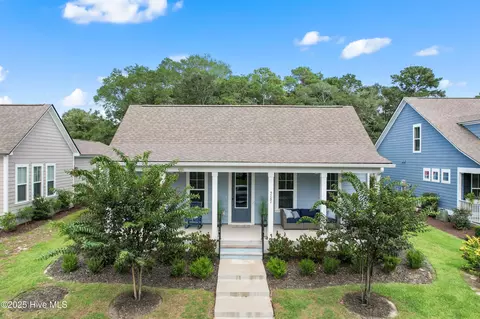 9262 Meeting St SW, Calabash, NC 28467
