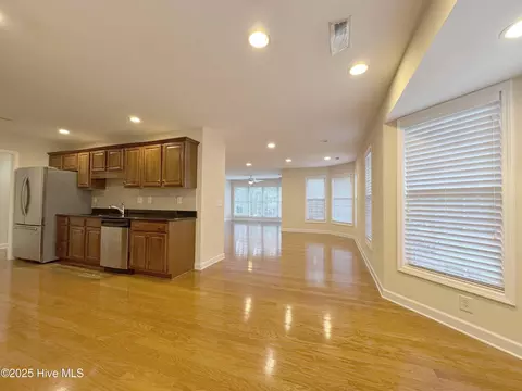 Living - 690 Pinehurst Trace Dr, Pinehurst, NC 28374 photo 4 of 8
