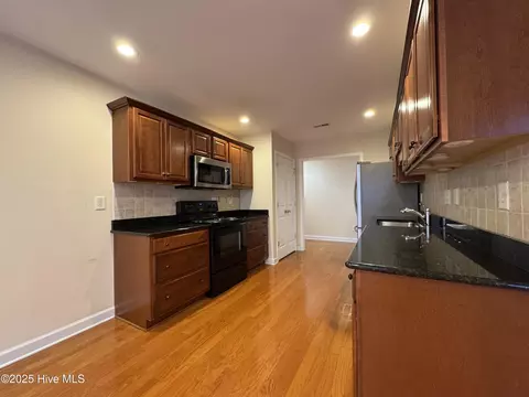 Kitchen - 690 Pinehurst Trace Dr, Pinehurst, NC 28374 photo 2 of 4