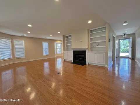Living - 690 Pinehurst Trace Dr, Pinehurst, NC 28374 photo 6 of 8