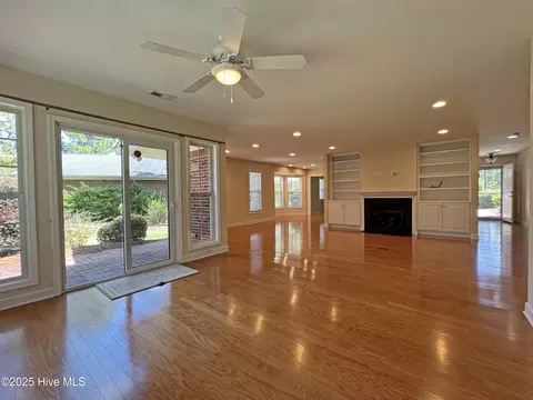 Living - 690 Pinehurst Trace Dr, Pinehurst, NC 28374 photo 5 of 8