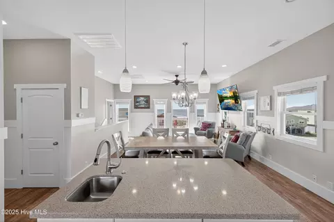 Dining - 451 E Third St, Ocean Isle Beach, NC 28469 photo 1 of 2