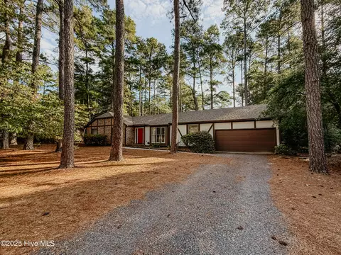 Exterior - 145 Westchester Cir, Pinehurst, NC 28374 photo 2 of 8