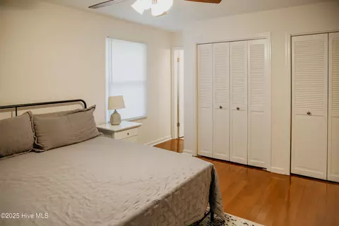Bedroom - 145 Westchester Cir, Pinehurst, NC 28374 photo 3 of 4