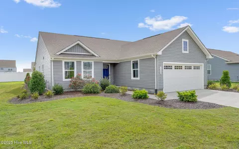 1304 Elder St, Elizabeth City, NC 27909