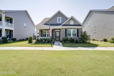 1005 Yellowwood Aly, New Bern, NC 28562