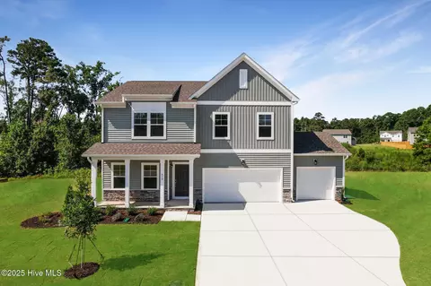 286 Enfield Dr, Carthage, NC 28327