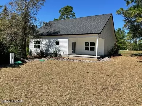 Exterior - 1996 E Boiling Spring Rd, Southport, NC 28461 photo 2 of 4