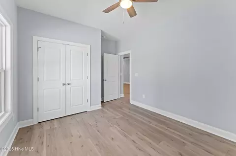 Bedroom - 1996 E Boiling Spring Rd, Southport, NC 28461 photo 5 of 6