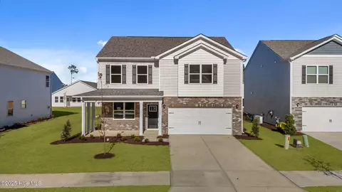 1025 Minnette Cir, New Bern, NC 28562