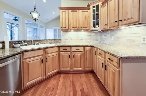 Kitchen - 2 Troy Ct, Pinehurst, NC 28374 photo 4 of 4