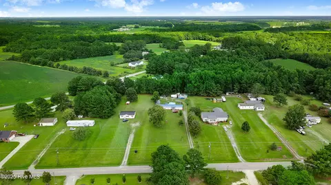 1661 Old Rock Quarry Rd, Princeton, NC 27569