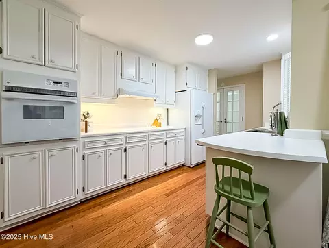 Kitchen - 140 Lost Tree Rd, Pinehurst, NC 28374 photo 2 of 4