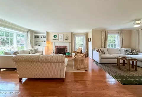 Living - 140 Lost Tree Rd, Pinehurst, NC 28374 photo 1 of 11