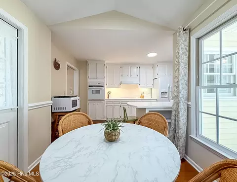 Dining - 140 Lost Tree Rd, Pinehurst, NC 28374 photo 7 of 10