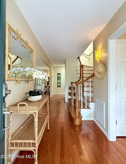Entry Way - 140 Lost Tree Rd, Pinehurst, NC 28374 photo 1 of 3