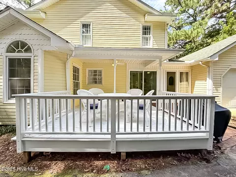 Exterior - 140 Lost Tree Rd, Pinehurst, NC 28374 photo 8 of 15