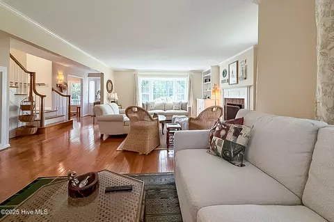 Living - 140 Lost Tree Rd, Pinehurst, NC 28374 photo 10 of 11
