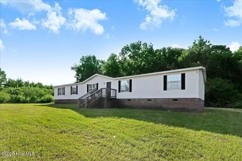 103 Red Fox Trl, Pikeville, NC 27863