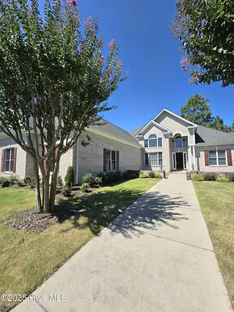 30 New Castle Pl, Pinehurst, NC 28374