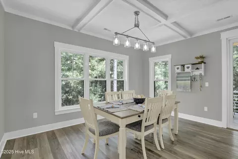 Dining - 118 Canvasback Pt, Hampstead, NC 28443 photo 1 of 2