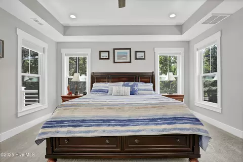 Bedroom - 118 Canvasback Pt, Hampstead, NC 28443 photo 2 of 9