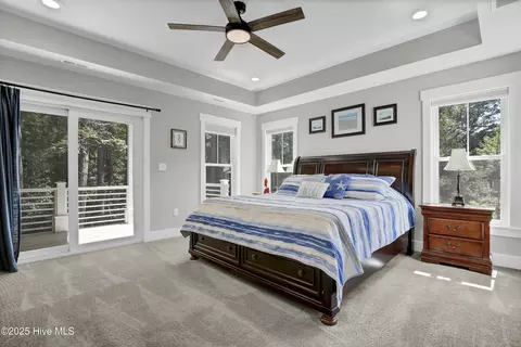 Bedroom - 118 Canvasback Pt, Hampstead, NC 28443 photo 1 of 9