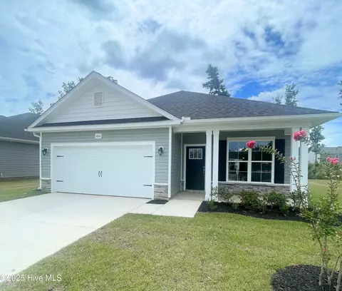 1010 Midnight Bourbon Mnr, New Bern, NC 28562