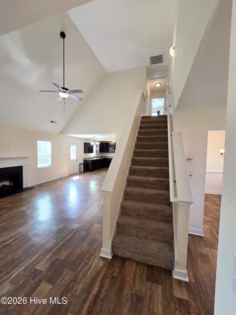 Entry Way - 123 Sonia Dr, Hubert, NC 28539 photo 5 of 9