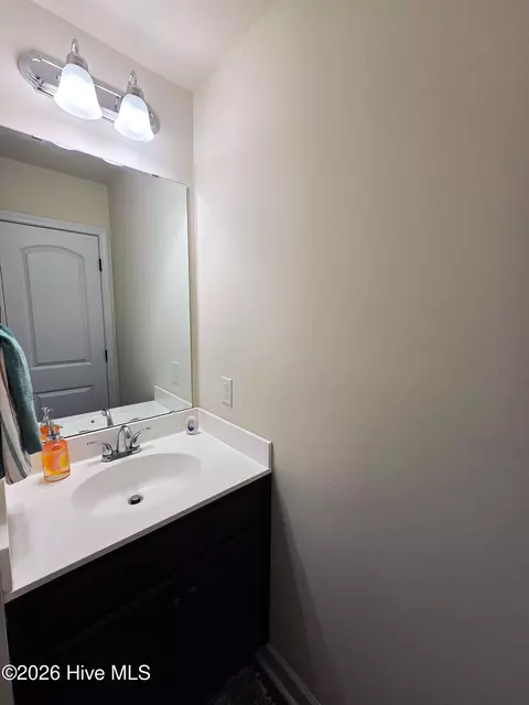 Bath - 123 Sonia Dr, Hubert, NC 28539 photo 1 of 8