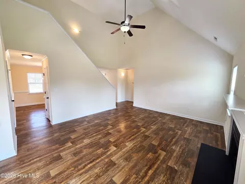 Living - 123 Sonia Dr, Hubert, NC 28539 photo 3 of 6