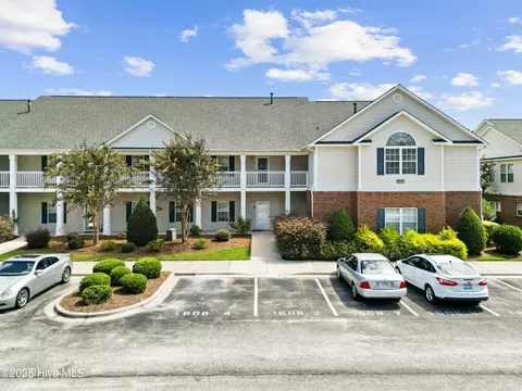 1608 Willoughby Park Ct #8, Wilmington, NC 28412