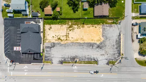 413 W Fort Macon Rd, Atlantic Beach, NC 28512