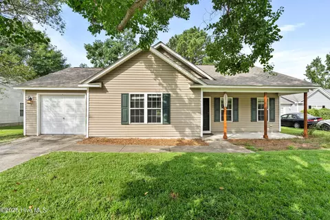 3127 Memory Ln, Castle Hayne, NC 28429