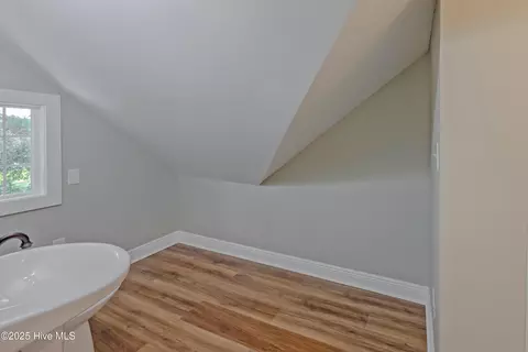 Bath - 513 E Main St, Wallace, NC 28466 photo 7 of 7