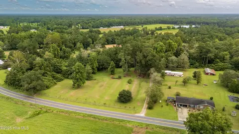 1315 Deep Bottom Rd, Wallace, NC 28466 photo 10