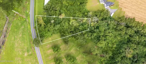 1315 Deep Bottom Rd, Wallace, NC 28466 photo 3