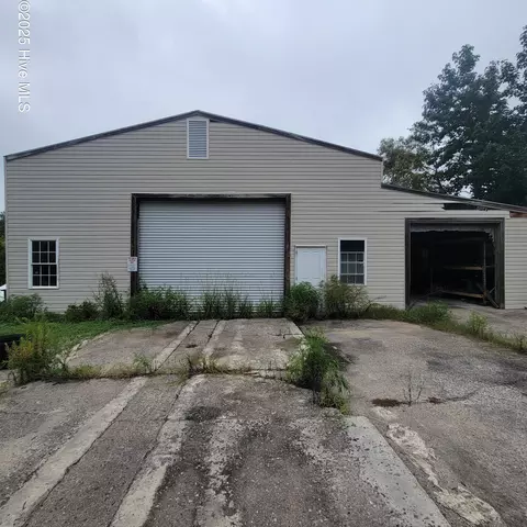 6816 Nc Hwy 53 E, Burgaw, NC 28425