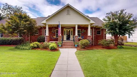 603 Monroe Ave, Carolina Beach, NC 28428