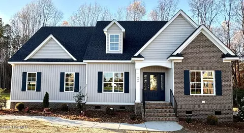 800 Emmett Ct, Spring Hope, NC 27882