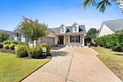 1013 Garden Club Way, Leland, NC 28451