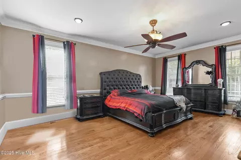 Bedroom - 9177 Fox Run Rd, Bailey, NC 27807 photo 2 of 8