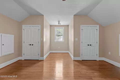 Bedroom - 9177 Fox Run Rd, Bailey, NC 27807 photo 7 of 8