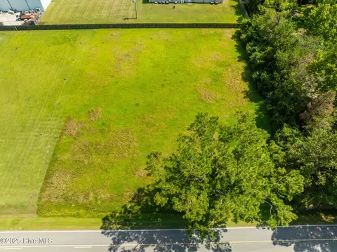 1783 Kellum Loop Rd, Jacksonville, NC 28546 photo 6