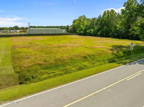 1783 Kellum Loop Rd, Jacksonville, NC 28546 photo 2