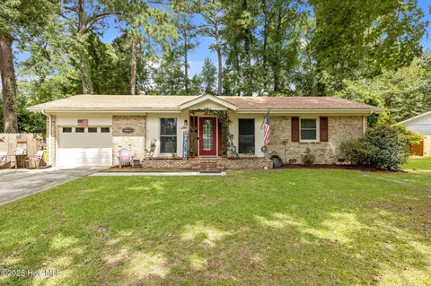204 Pineview St, Havelock, NC 28532
