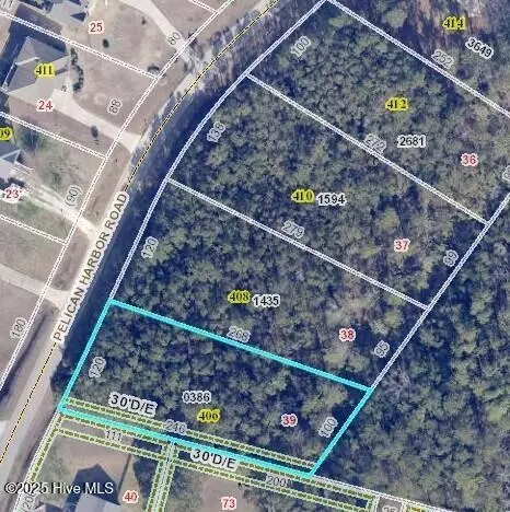 406 Pelican Harbor Rd, Beaufort, NC 28516