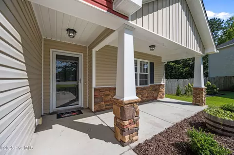 331 First Post Rd, Jacksonville, NC 28546 photo 6