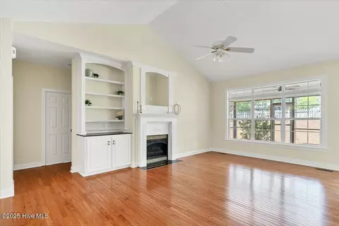 Living - 995 Monticello Dr, Pinehurst, NC 28374 photo 1 of 5