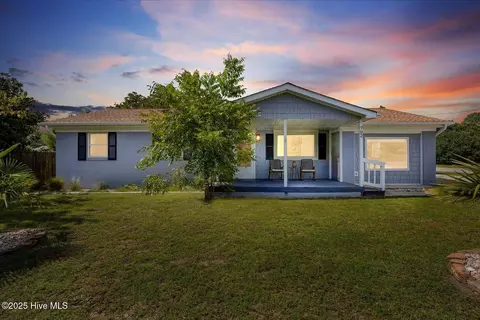 702 Argonne Ct, Wilmington, NC 28412